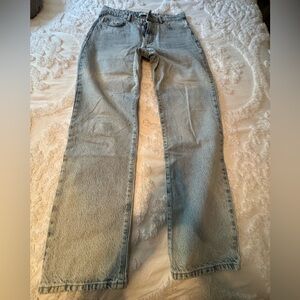 ZARA Ladies Blue Denim Jeans Size 8 Relaxed Fit 
Button Front Light Wash As New